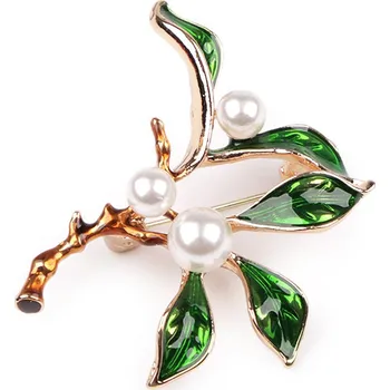 Šperk Brož s perlou, barva 3 bílá