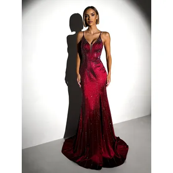 Dámské šaty Červené plesové třpytivé šaty RAVELLE s rozparkem Velikost: M