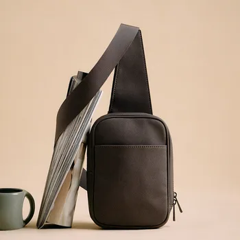 Kabelka Reserved - Crossbody taška - tmavě hnědá - 840FD-89X - 840FD-89X-ONE