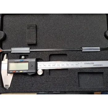 Posuvné měřítko Digitální posuvné měřítko Bernardo 150/0,01 mm (BER311005)