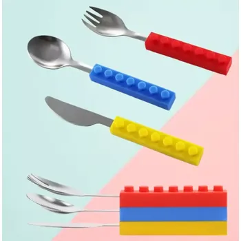 dětská jídelní sada Dětský silikonový příbor - LEGO (Značka: JH LIFESTYLE)