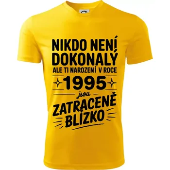 Chlapecké tričko Nikdo není dokonalý ale ti narození v roce 1995 jsou zatraceně blízko - Dětské triko sportovní (dresovina) - 122 cm/6 let ( Žlutá )