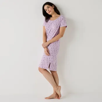 Dámské noční prádlo Krátká noční košile s krátkými rukávy a potiskem květinek lila 50
