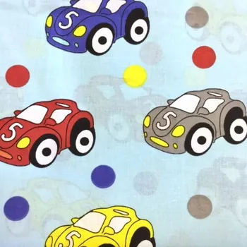 Rumitex Bavlněná látka, cena za 1 metr, šíře 160 cm, ZÁVODNÍ AUTA NA BÍLÉM