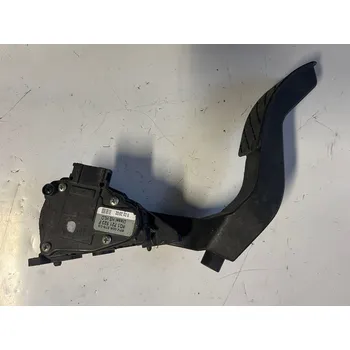 Pedál plynu 8D1721523F s elektronickým modulem