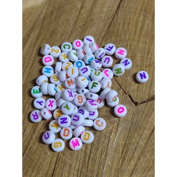 Korálek Plastové korálky s písmeny kostka 6 mm 200 ks