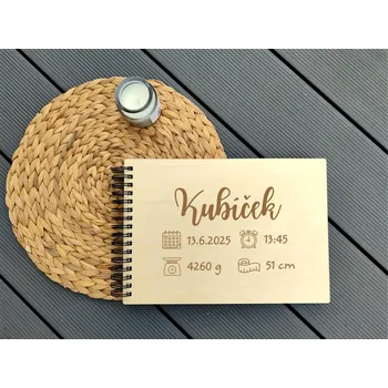Fotoalbum Dětské dřevěné fotoalbum se jménem na přání a údaji o narození 2 - D-decor