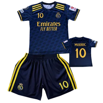 Numberoplus Premium dětský fotbalový dres Komplet Emirates Fly Better - Luka Modric 10 Velikost: 11 roků (vel.140)