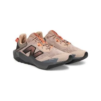 Pánské tenisky New Balance Běžecké boty Nitrel MTNTRCT6 Hnědá 41_5