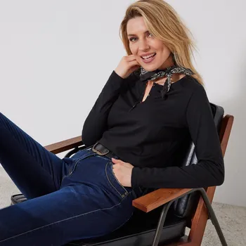 Dámské tričko Tričko s tuniským výstřihem a dlouhými rukávy černá 42/44