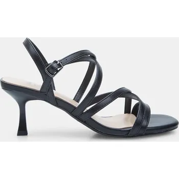 Dámské sandále Baťa dámské elegantní sandále na středním podpatku černé, vel. 39