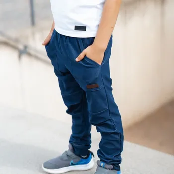 Vyladěné indigo džínové tepláky Velikost: 110/116