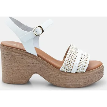 Dámské sandále Baťa dámské páskové sandály na platformě s podpatkem bílé, vel. 38