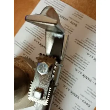 Závitořezný nástroj velké závitové očko M30 až M130 a palcové na opravu poškozených hřídel