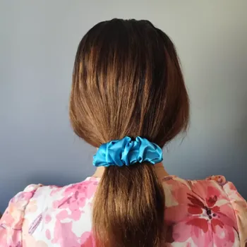 Spona do vlasů Scrunchie tyrkysová