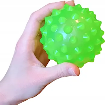 Masážní přístroj Míček s bodlinkami PINO zelený