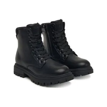 Dámská móda Calvin Klein Turistická obuv Lace Up Bootie V3A5-83120-1464 D Černá 37