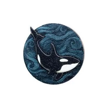 Brož Dřevěná brož Kosatka s praktickým zapínáním a možností výměny či vrácení do 30 dnů zdarma. - br327