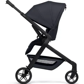 CDATA[Podrobnosti o produktu Set obsahuje: sportovní kočárek CYBEX Avi Spin plus hlubokou korbu Cot S plus adaptéry k…
v 5 obchodech
![Kočárek Joolz Hub² Dark Navy blue