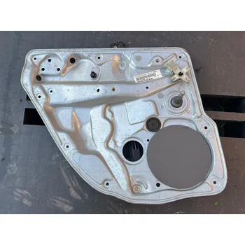 Zadní stahovačka 1J4839755B