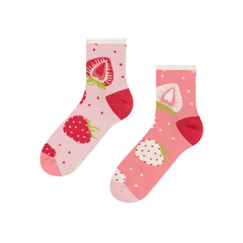 Pánské ponožky Dedoles Veselé lýtkové ponožky Sladké jahody Velikost: 39-42