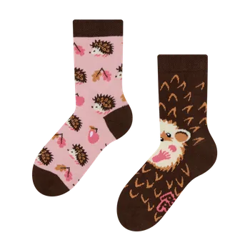 Dívčí oblečení Dedoles Veselé dětské ponožky Ježek Velikost: 23-26