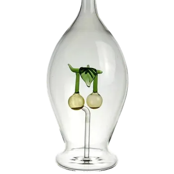 Karafa mirabelky, velké