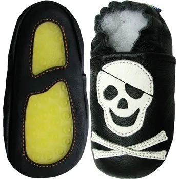 Capáčky CAROZOO Kožené capáčky s gumovou podrážkou pirát 6-12 měsíců Černá 19,5