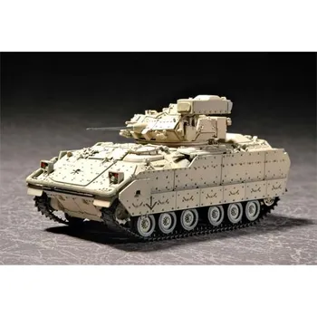 Plastikový model M2A2 Bradley Fighting Vehicle - Trumpeter 07296