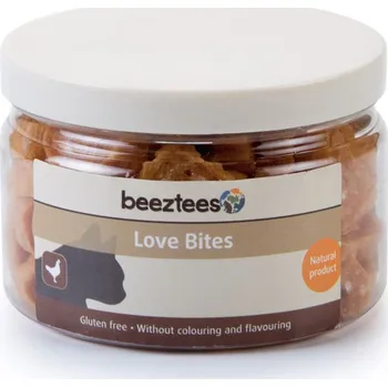 Pamlsek pro kočku Beeztees Pamlsky kuřecí pro kočky 90g