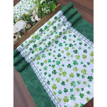 ubrus Běhoun – ubrus na stůl čtyřlísty lemované zeleným mechem | 42 x 132 cm (Rozměr: 42 x 132 cm)