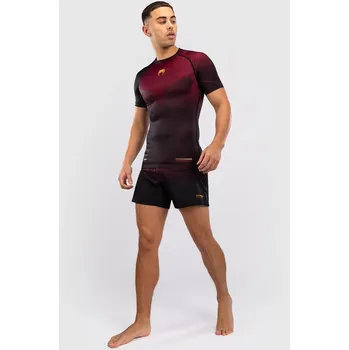 Oblečení pro bojové sporty Venum rashguard Tactical XT s krátkým rukávem – černá/bordó/zlatá, VENUM-05523-139 L