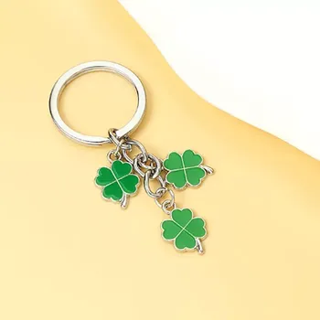Přívěsek na klíče Tři čtyřlístky pro štěstí stříbrná