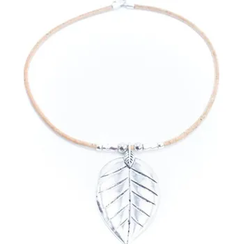 Kabelka Korkový náhrdelník - List