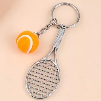 Přívěsek na klíče Tenisová raketa a oranžový míček