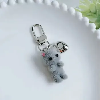 Fally Co. Sametově hebký přívěsek na klíče šedá kočička se srdíčkem