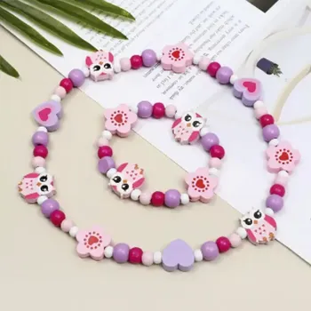 Souprava šperků Lilley Korálky Dětský náhrdelník a náramek dřevo Sovičky a srdíčka