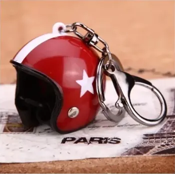 Přívěsek na klíče Helma moto