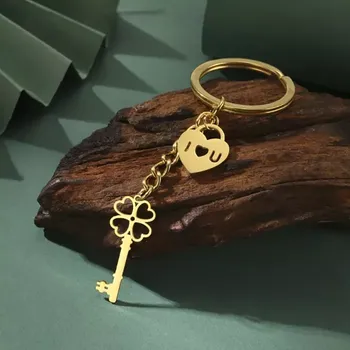 FashionJe Ocelový přívěsek na klíče Klíč ke štěstí - I love you