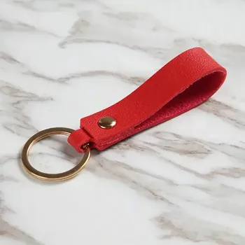 Leena Design Kožená klíčenka červená