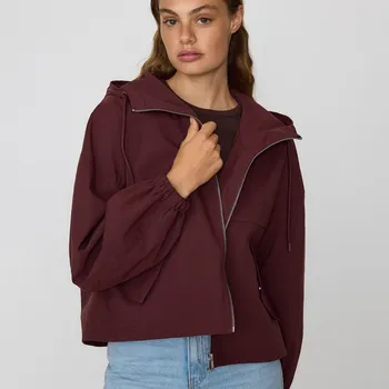 Dámský kabát Reserved - Bunda s&nbsp;kapucí - bordó - UB876-53X - UB876-53X-M