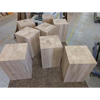 Dřevěná hračka Havlíček truhlářství Dřevěná dubová kostka 300x300x300mm