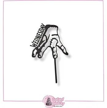 Wednesday č.6 - plastový zápich - Světle zlatá