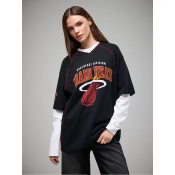 Dámská móda Tričko s&nbsp;potiskem Miami Heat - S - House - černá - 571GM-99X