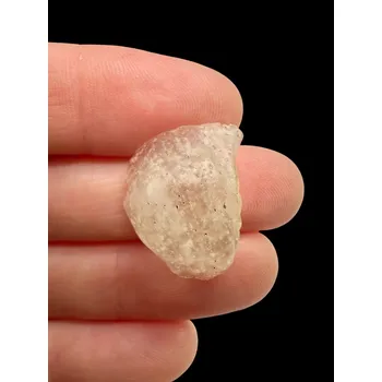 Přírodní kámen Libyjské pouštní sklo 2,5g