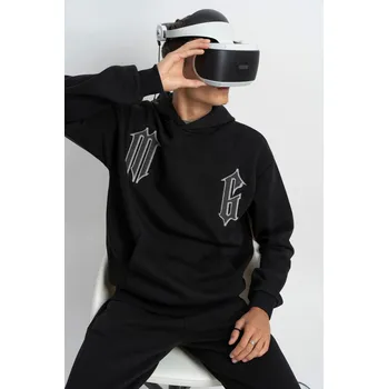 Chlapecká mikina Reporter Young | Chlapecká černá zateplená mikina s kapucí a nášivkami MG – zateplená - Barva ČERNÁ, Velikost 146 243-0551B-57-100-1