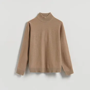 Pánský svetr Reserved - Žerzejový hladký rolák - zlatavá hnědá - 445FX-82M - 445FX-82M-XXL