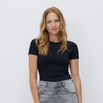 Dámské tričko Reserved - Hladké tričko regular fit - černý - 543GA-99X - 543GA-99X-M