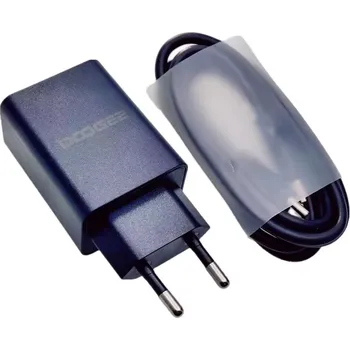 Síťová nabíječka 33 W Doogee + USB-C kabel