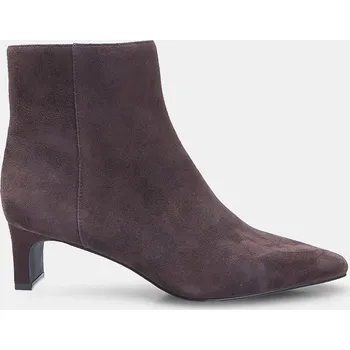 Dámská zimní obuv Baťa kotníková dámská obuv z semiše na podpatku hnědé, vel. 38